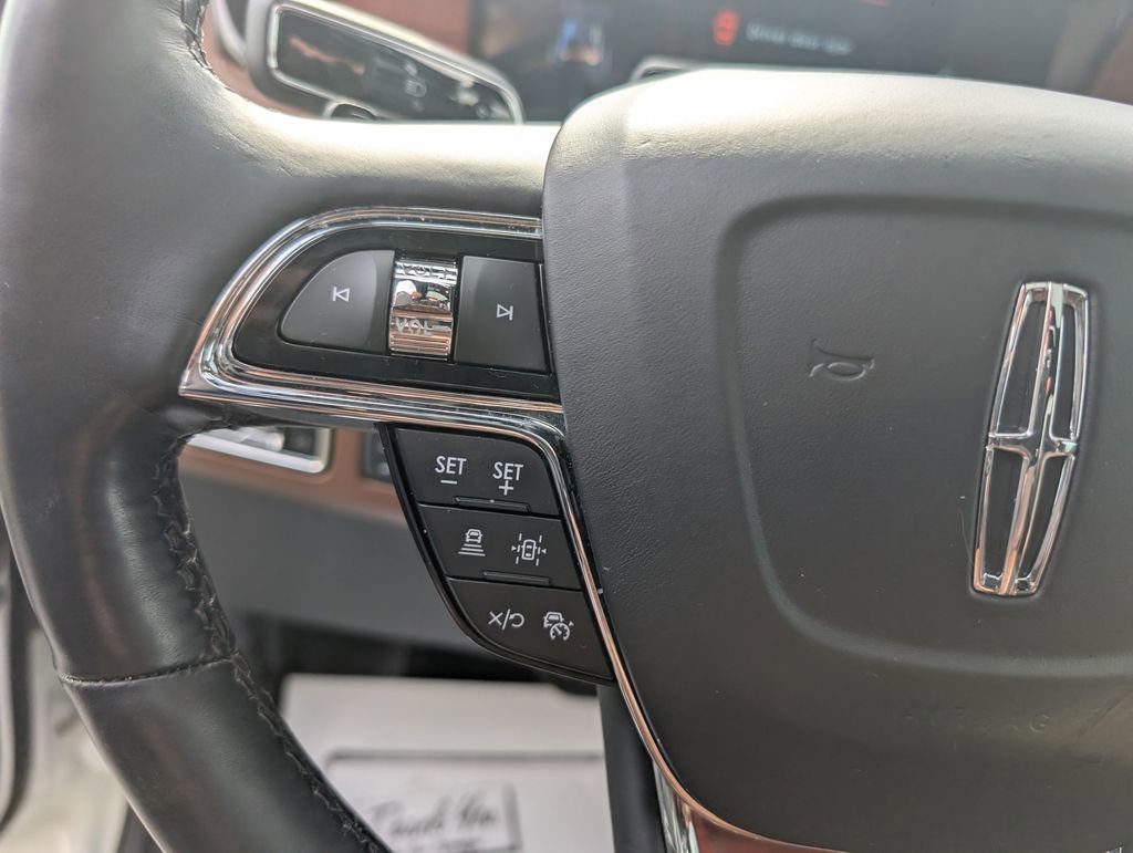 Used 2024 Lincoln Navigator L Reserve AWD/4WD image 18