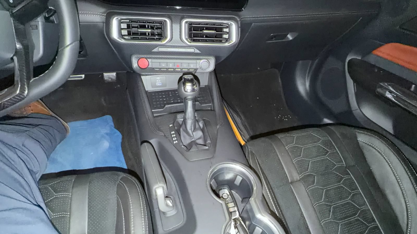 Used 2024 Ford Mustang GT Premium w/ GT Performance Package RWD image 13