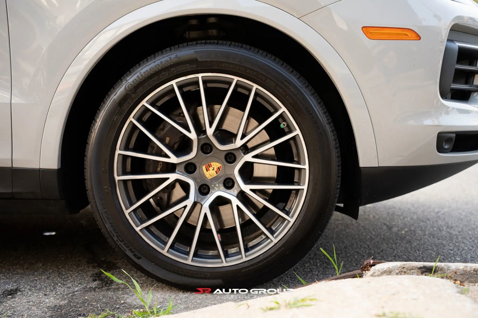 Used 2021 Porsche Cayenne Coupe image 19