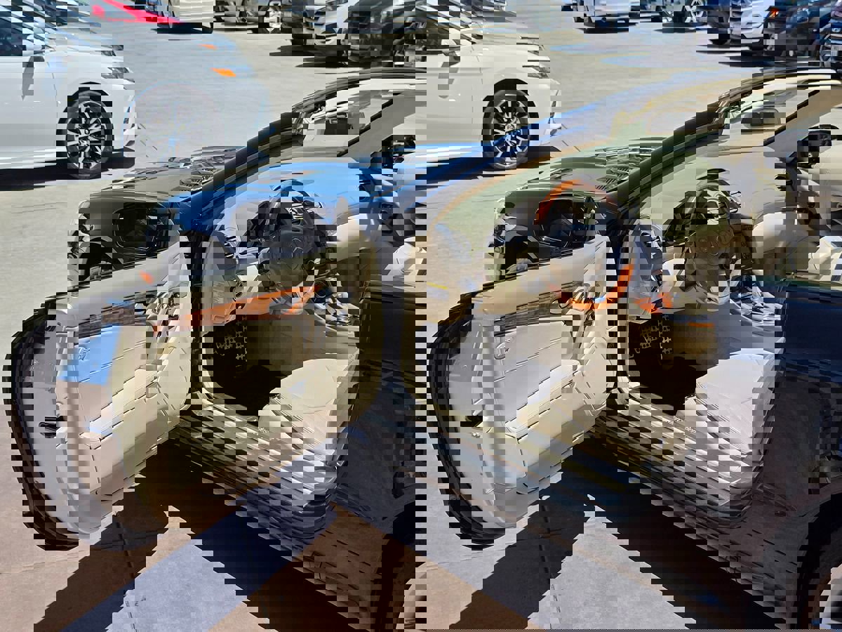 Used 2012 Mercedes-Benz SL 550 image 55