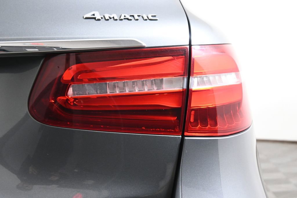 Used 2019 Mercedes-Benz GLC 300 4MATIC image 18