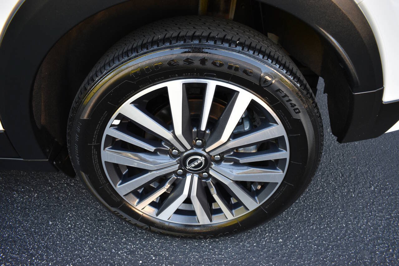 Used 2022 Nissan Kicks SV FWD image 38