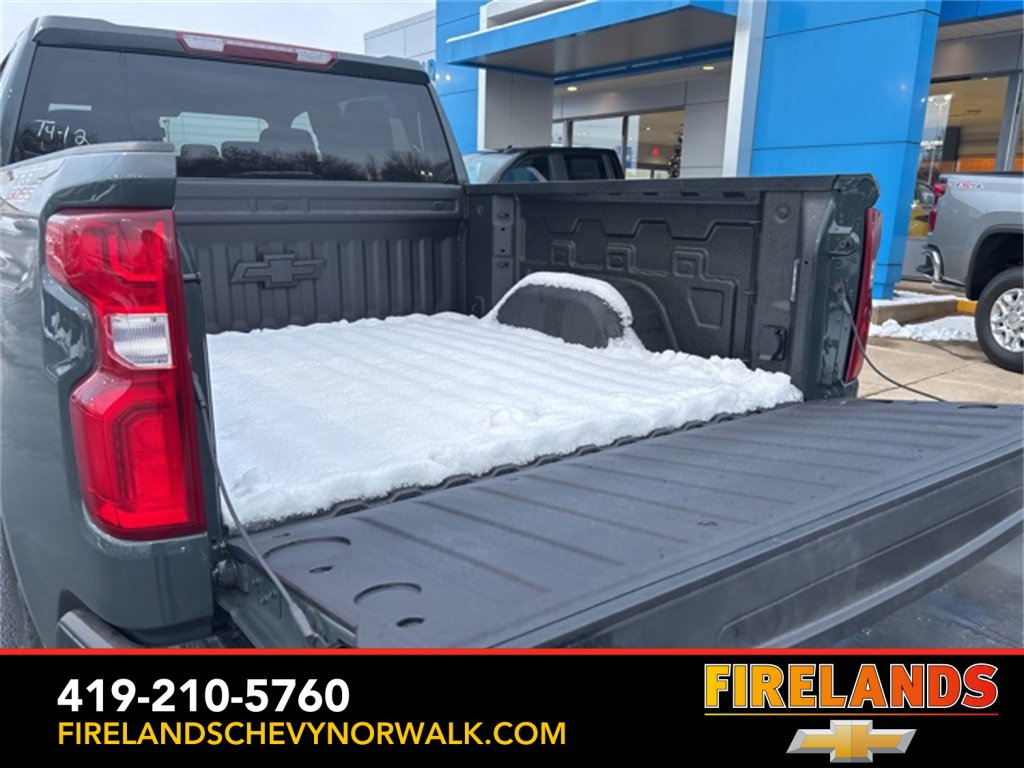 New 2026 Chevrolet Silverado 1500 LT Trail Boss w/ LPO, Dark Essentials Package image 16