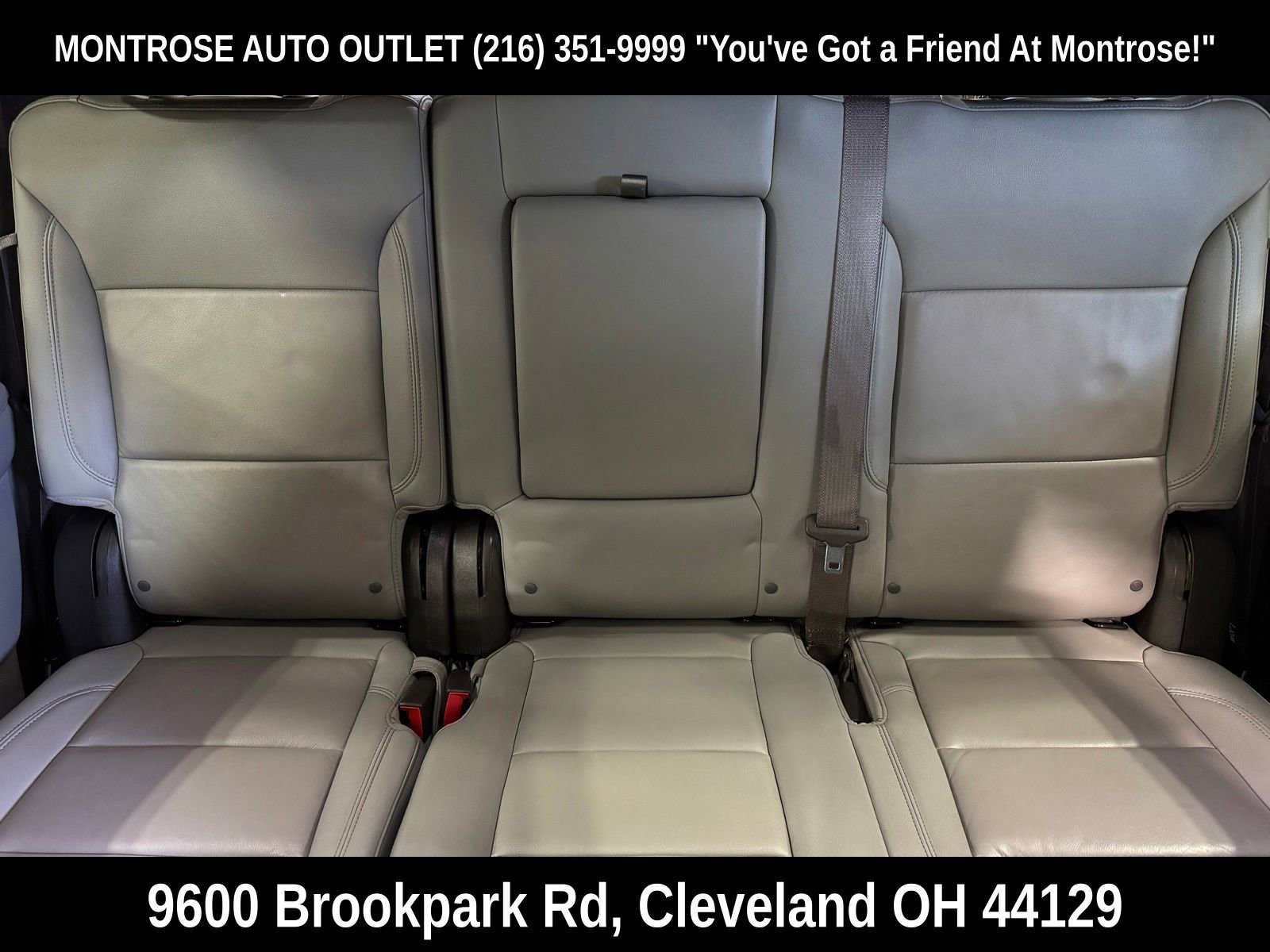 Used 2022 Chevrolet Tahoe Z71 w/ Z71 Off-Road Package AWD/4WD image 27