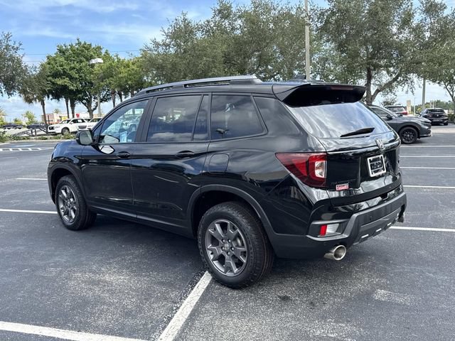 Certified 2024 Honda Passport TrailSport image 6