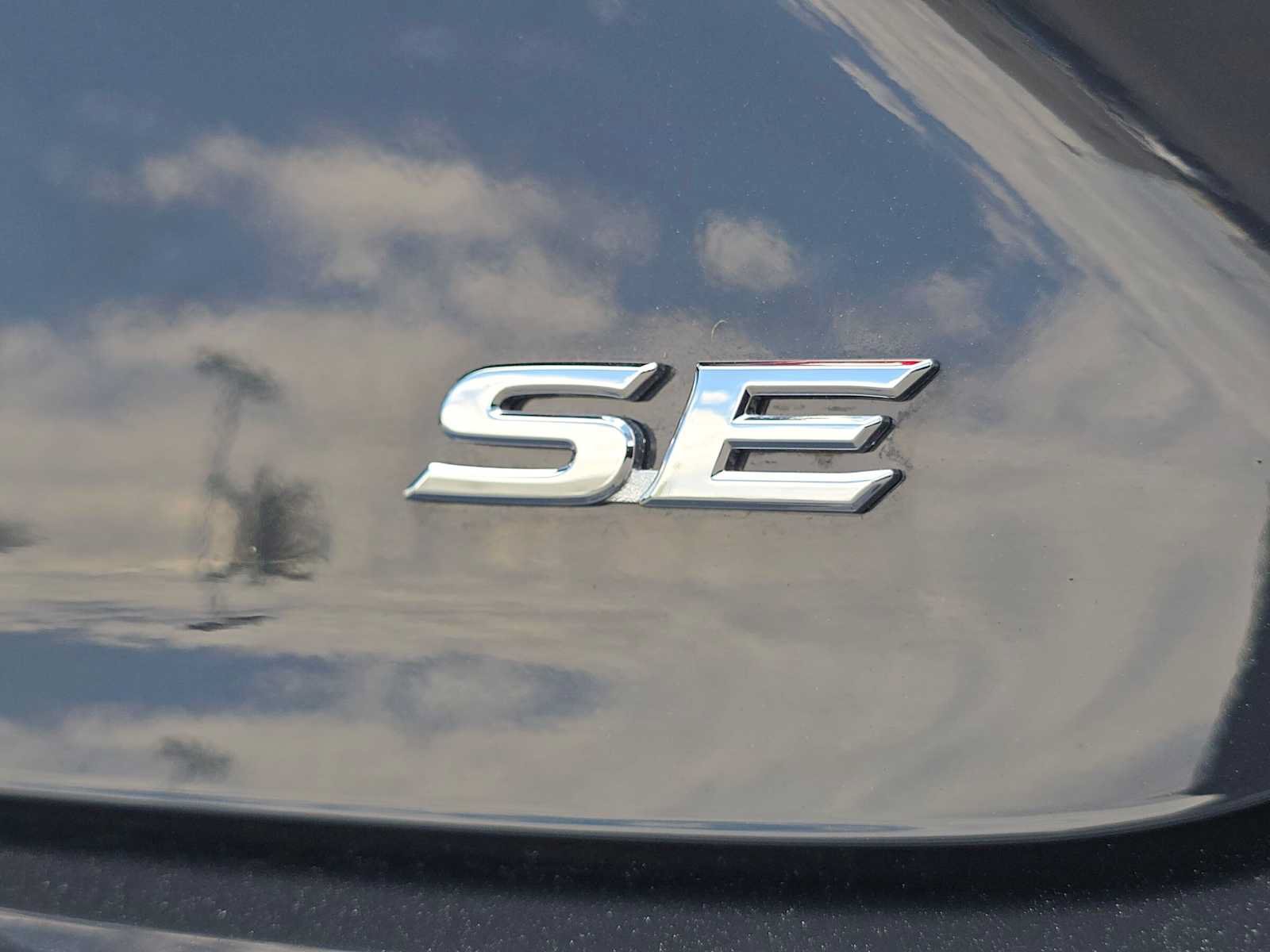 Certified 2026 Toyota Camry SE FWD image 13