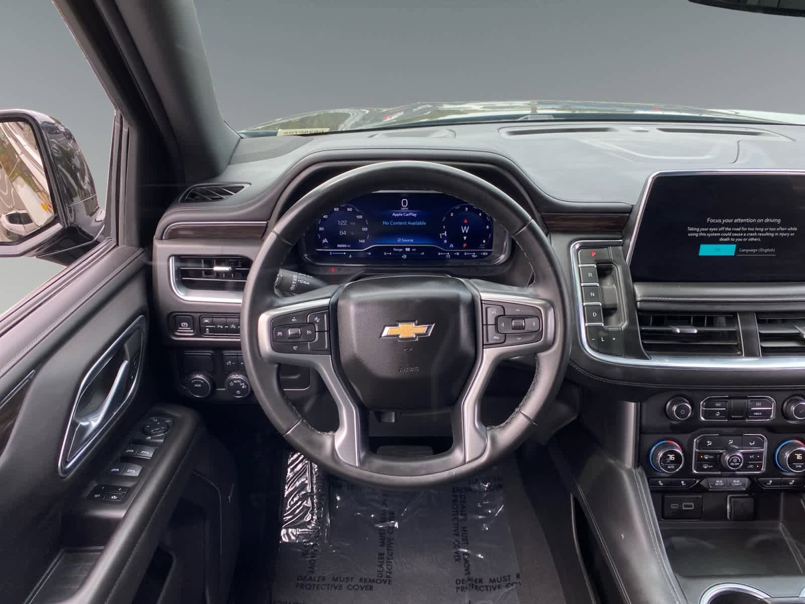Used 2024 Chevrolet Suburban LT RWD image 12