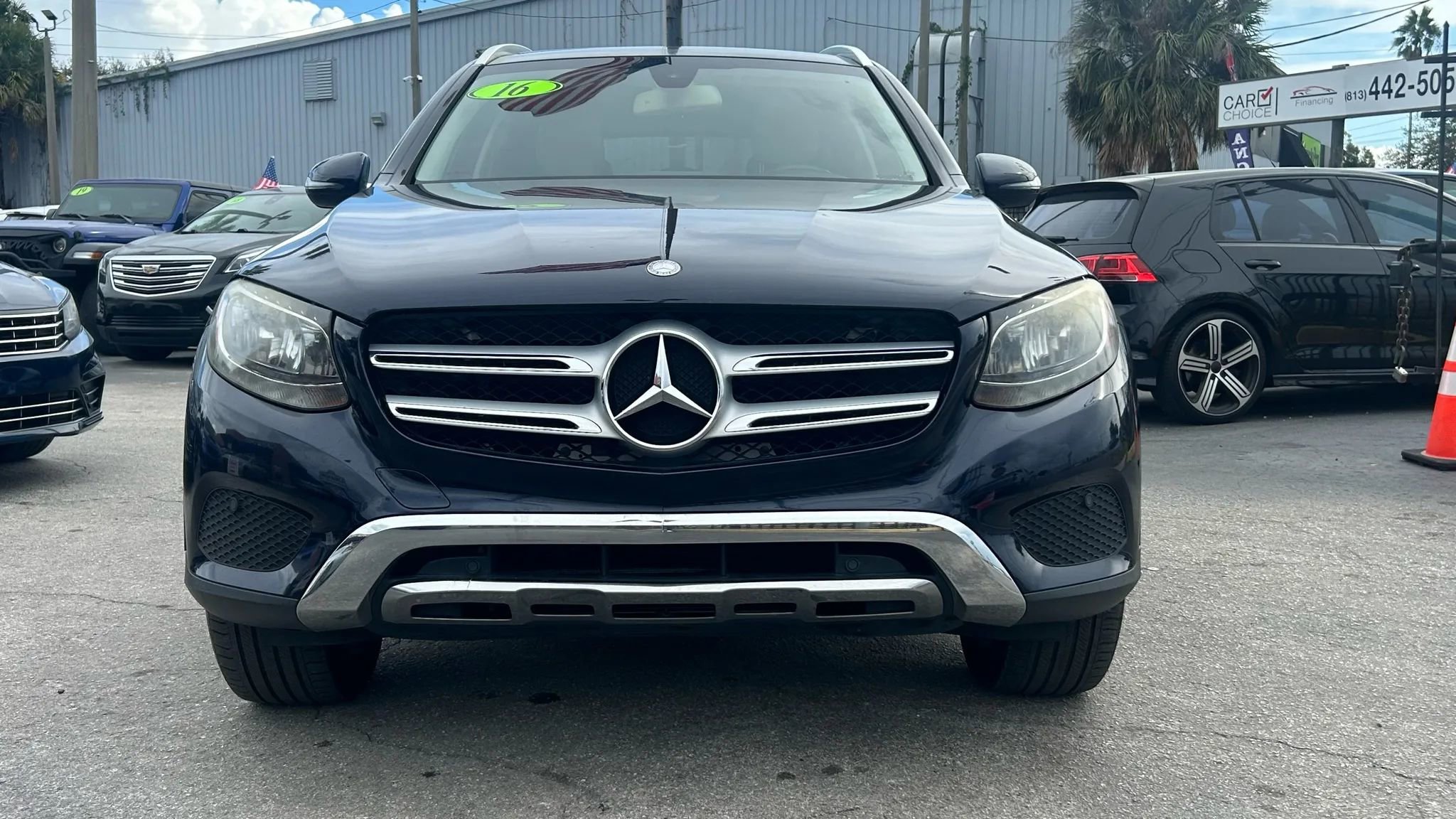 Used 2016 Mercedes-Benz GLC 300 image 2