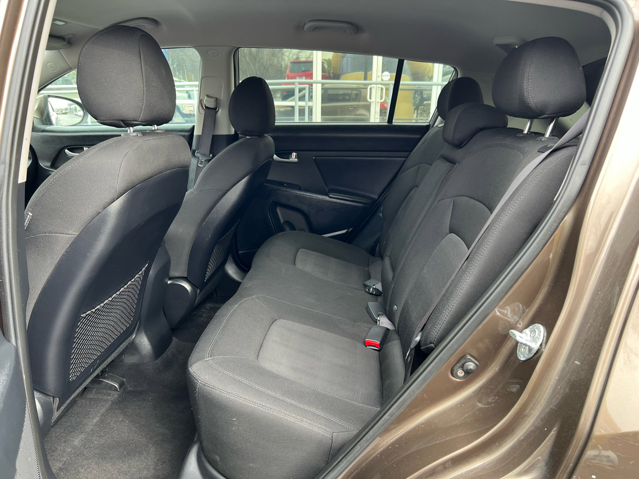 Used 2011 Kia Sportage LX w/ Convenience Pkg image 12