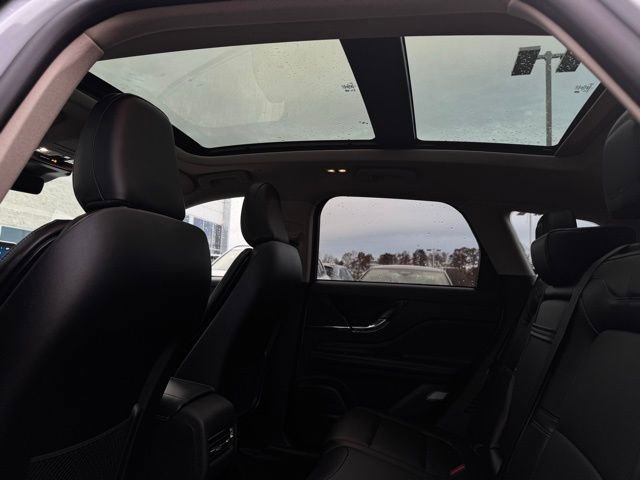 New 2026 Lincoln Corsair Premiere image 21
