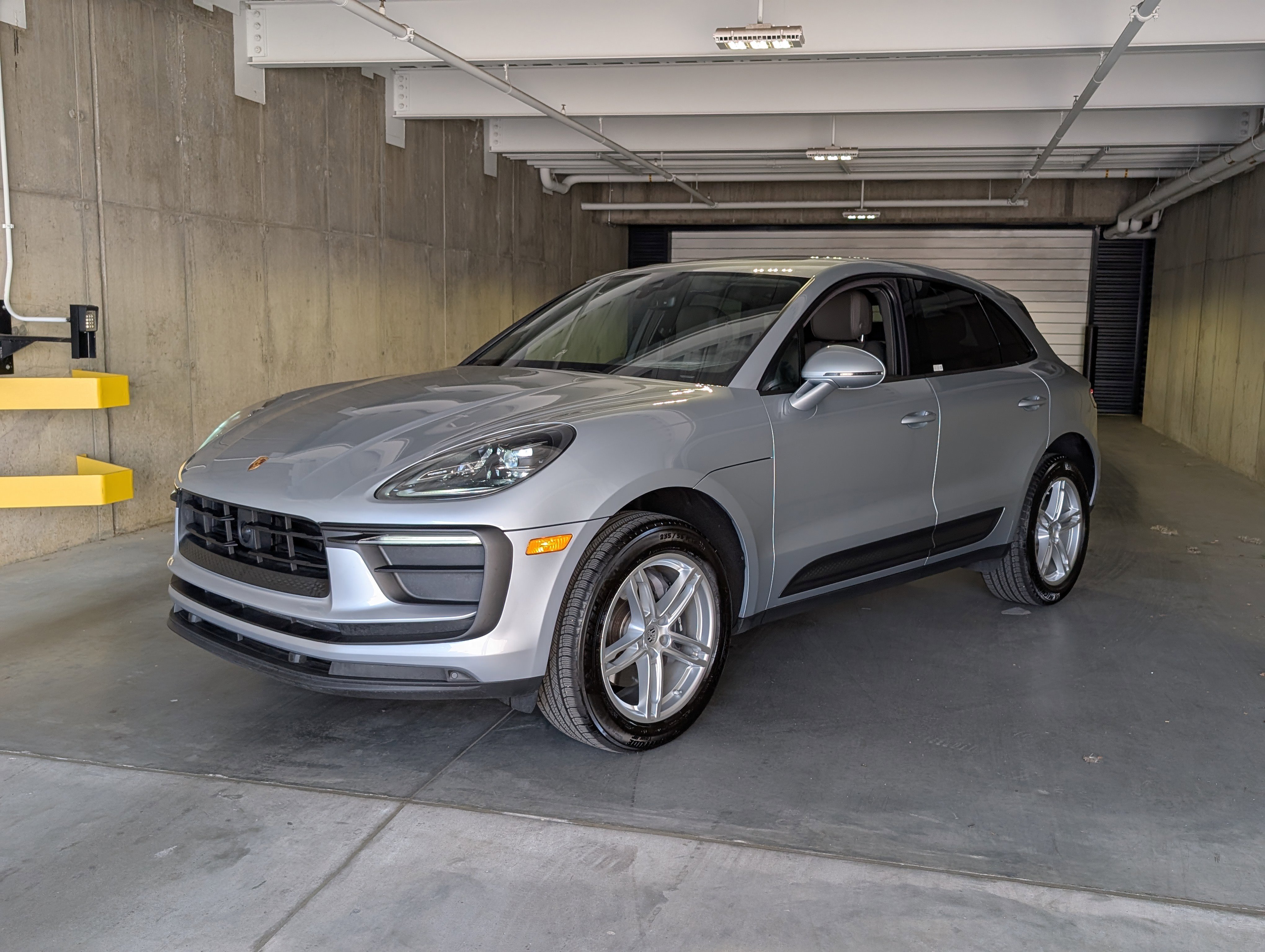 Used 2025 Porsche Macan