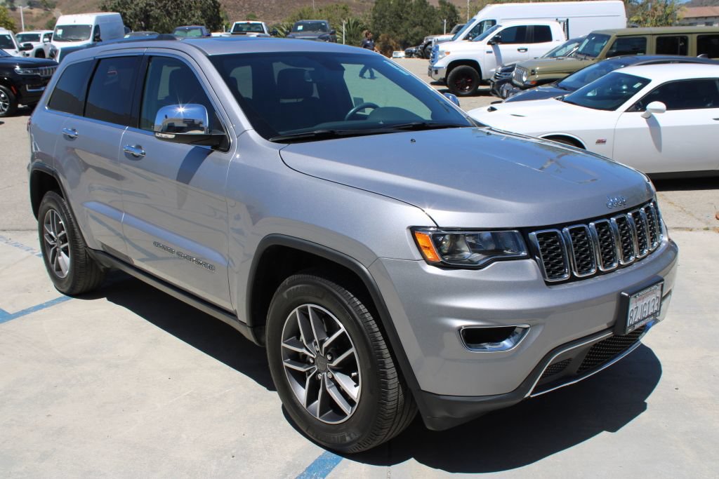 Used 2021 Jeep Grand Cherokee Limited RWD image 3