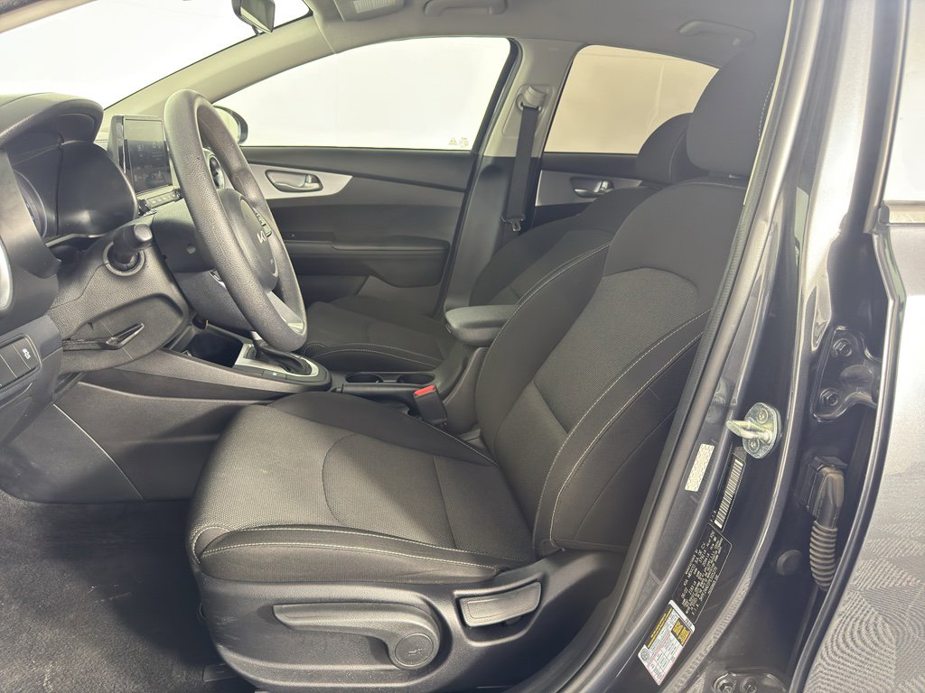 Used 2023 Kia Forte LXS image 16