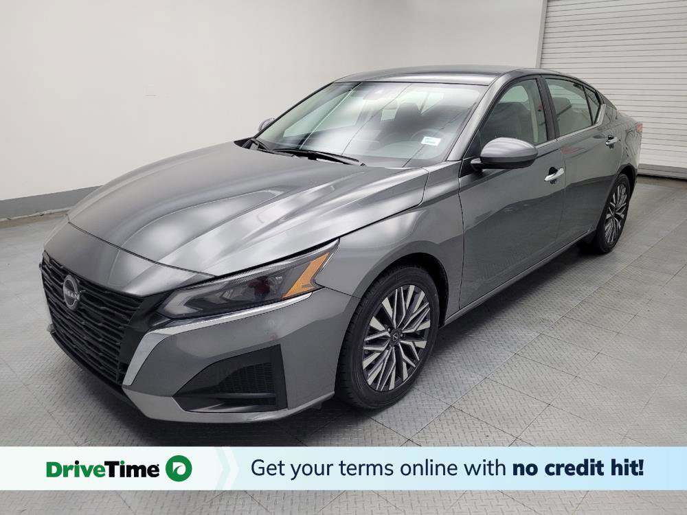 Used 2023 Nissan Altima 2.5 SV image 1