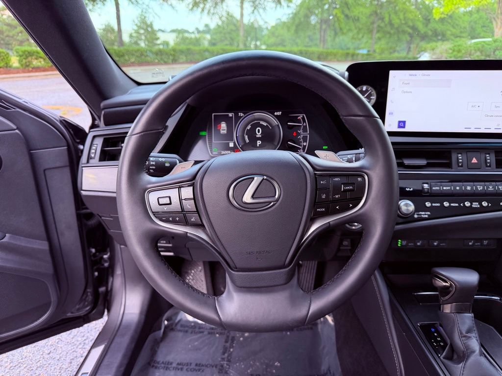 Certified 2024 Lexus ES 300h w/ Premium Package FWD image 19