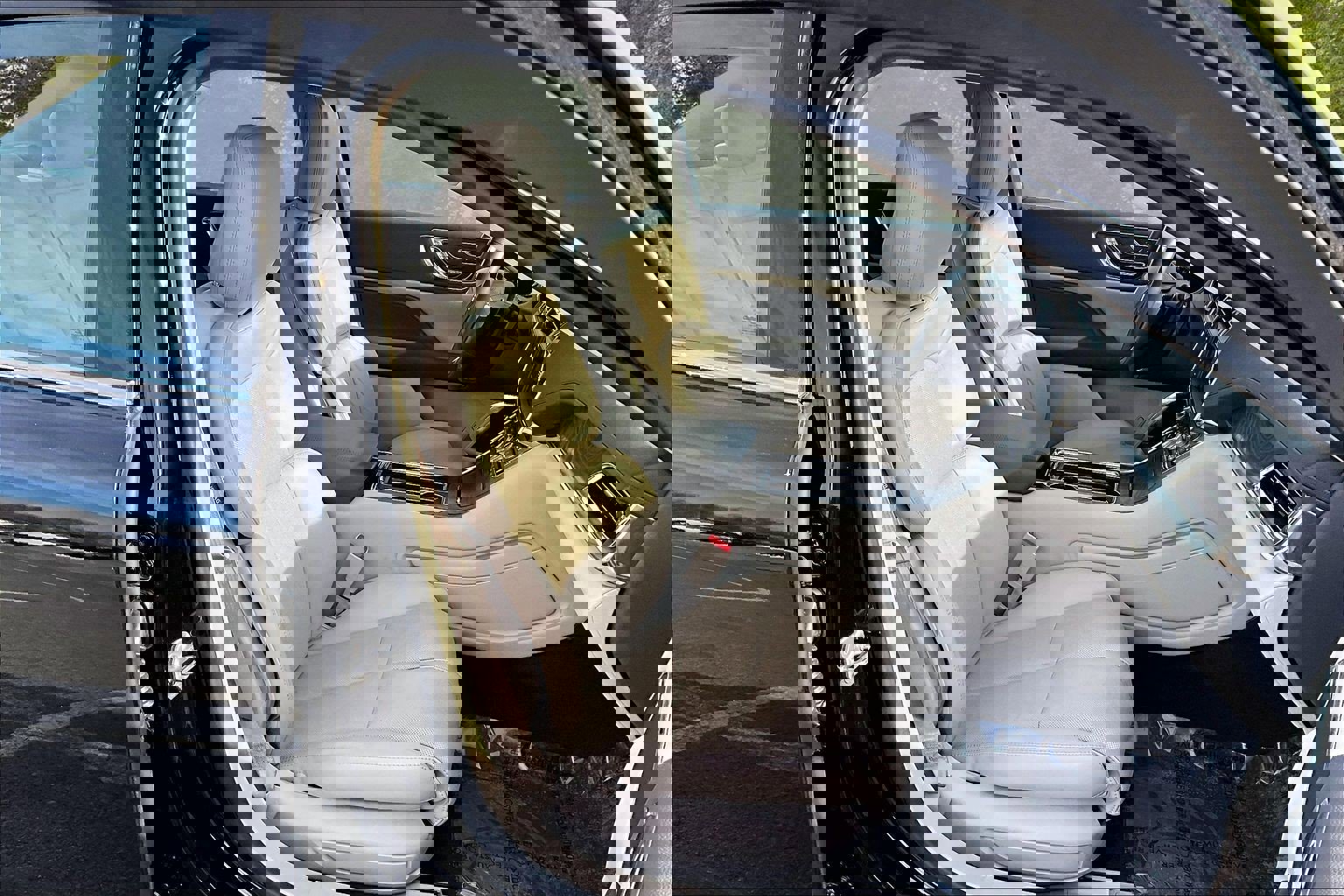 Used 2019 Lincoln Continental Select image 29