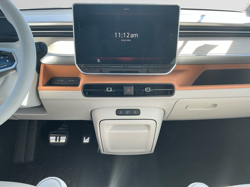New 2025 Volkswagen ID. Buzz 1st Edition image 11