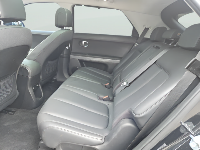 Used 2023 Hyundai Ioniq 5 Limited AWD/4WD image 9