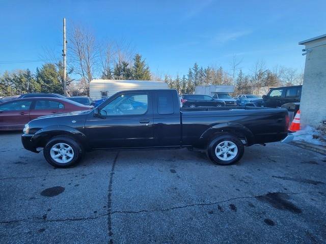 Used 2004 Nissan Frontier XE w/ (VTP) Value Truck Pkg RWD image 4