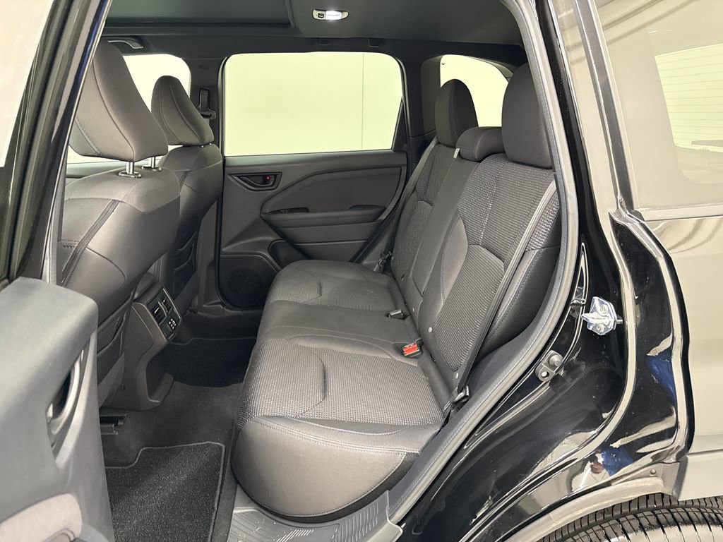 Used 2026 Subaru Forester Premium AWD/4WD image 24