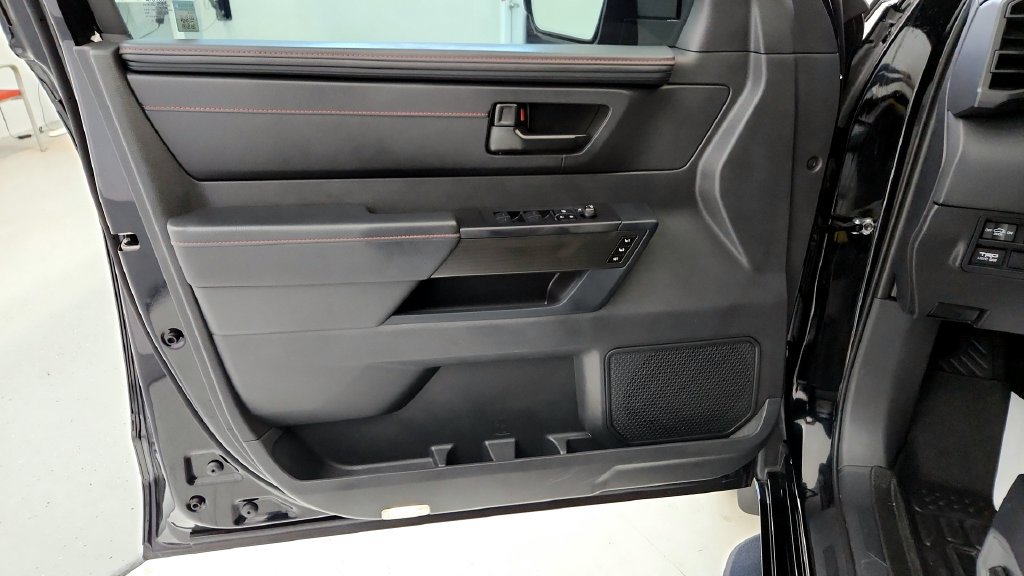 Certified 2025 Toyota Sequoia TRD Pro AWD/4WD image 22