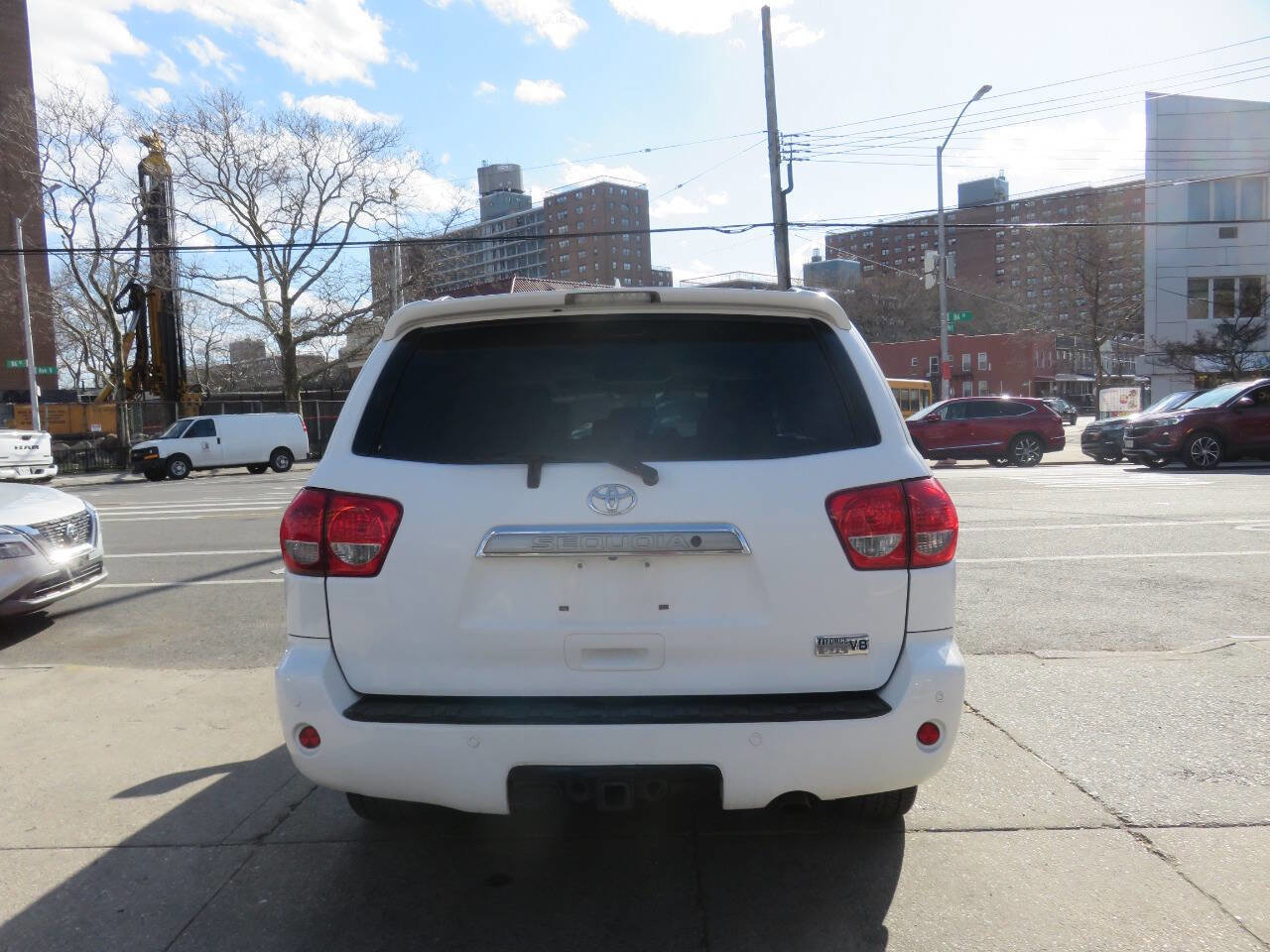 Used 2011 Toyota Sequoia Limited image 8