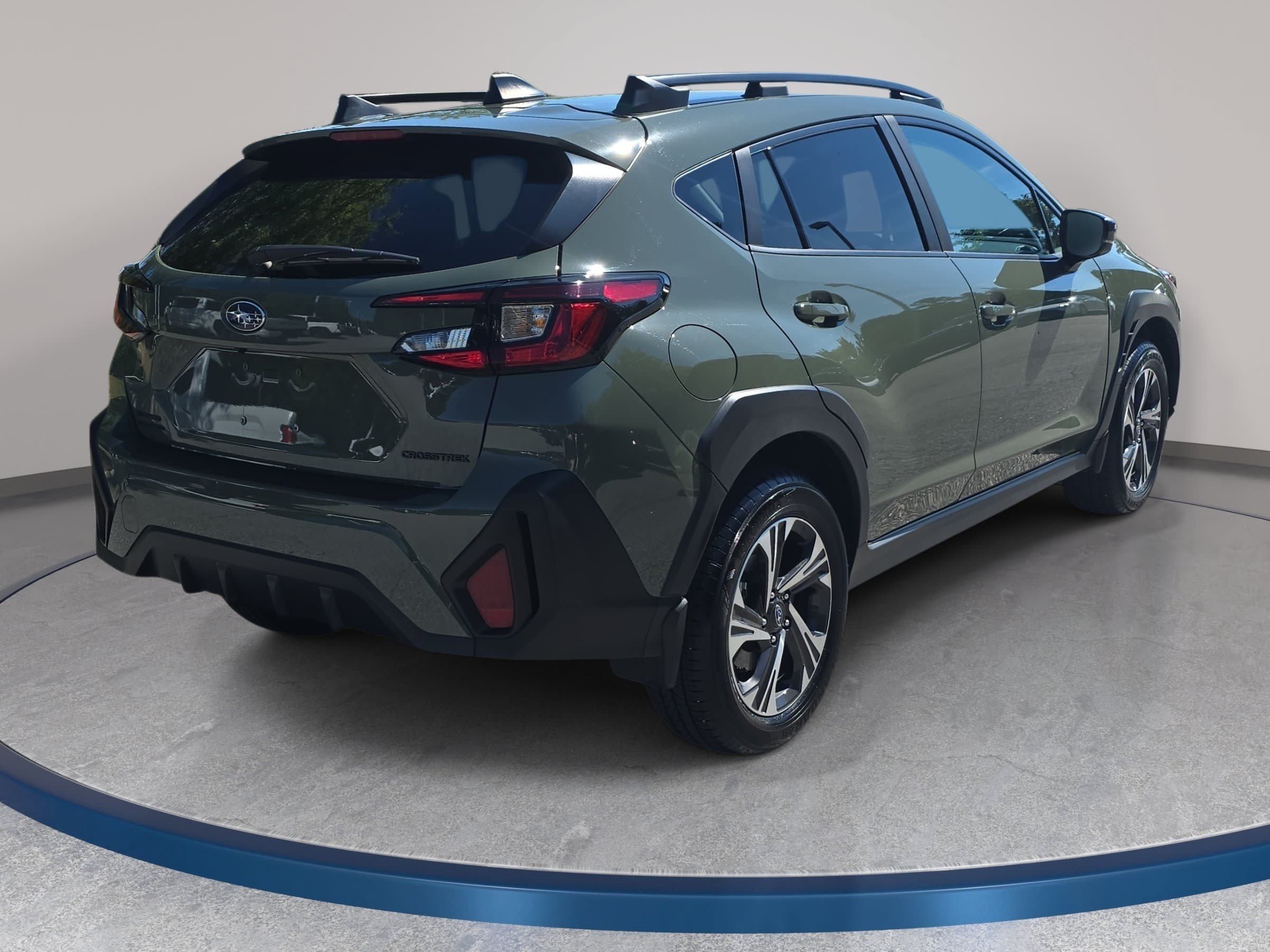 Used 2026 Subaru Crosstrek 2.5i Premium AWD/4WD image 5
