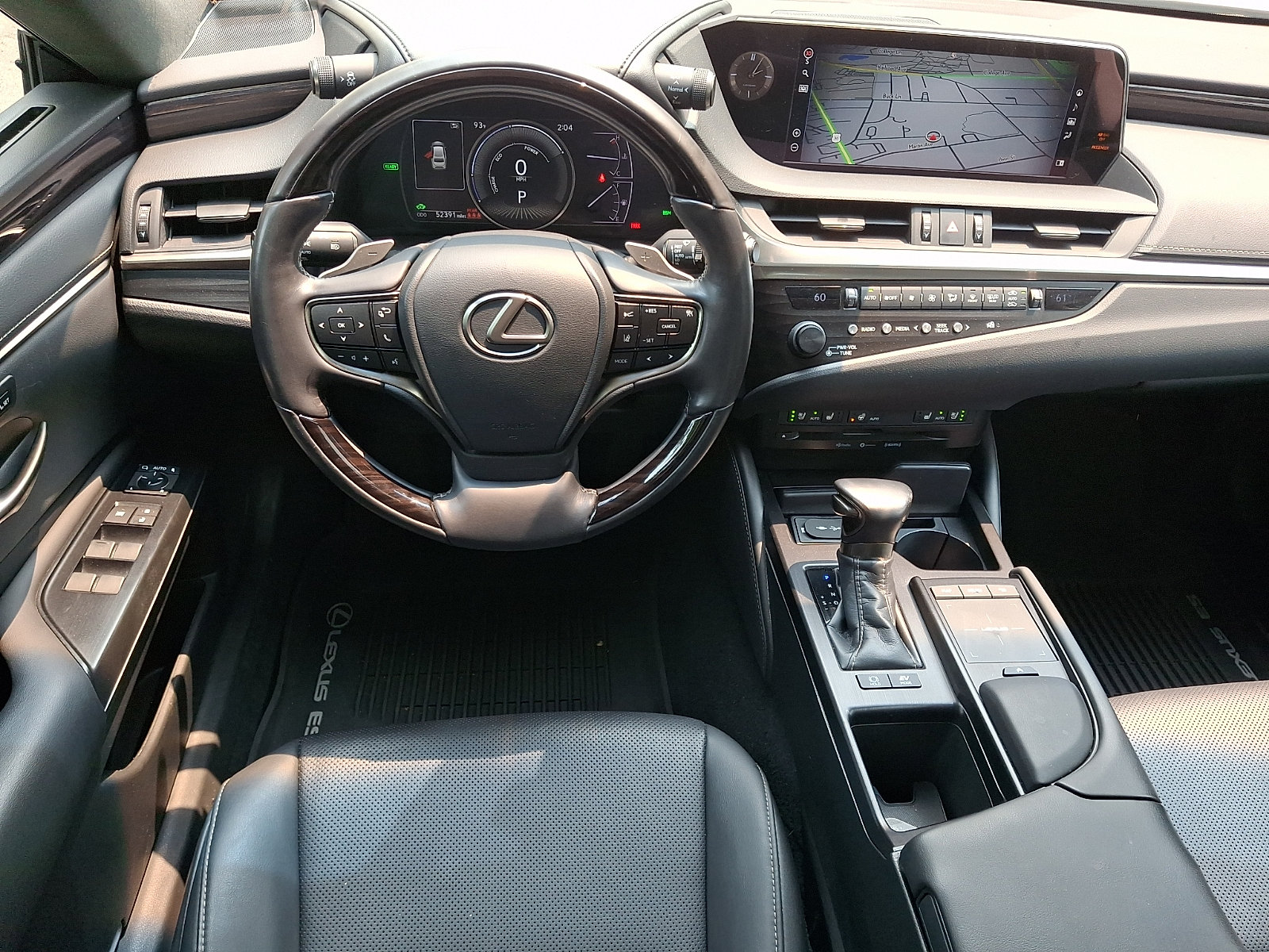 Certified 2020 Lexus ES 300h w/ Premium Package FWD image 12