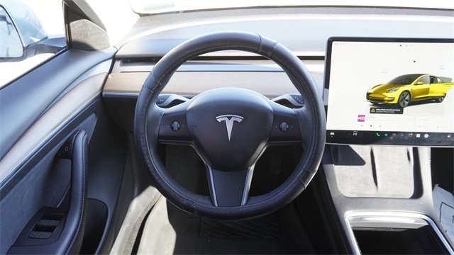 Used 2022 Tesla Model 3 Long Range image 16
