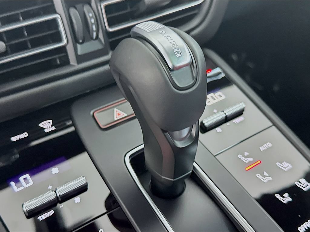 New 2026 Porsche Macan S AWD/4WD image 19