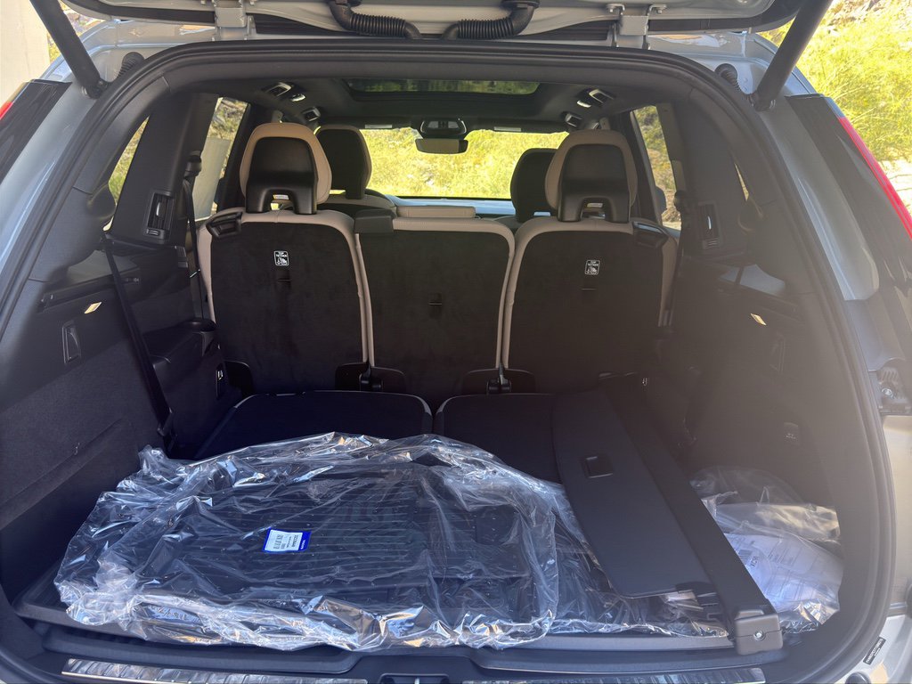 New 2026 Volvo XC90 B6 Plus w/ Protection Package image 21