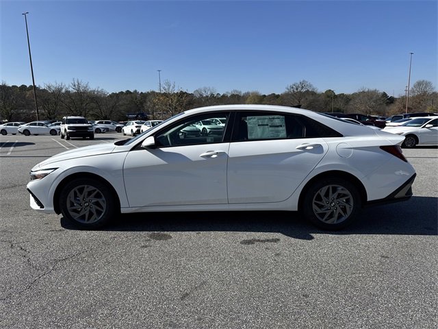 New 2026 Hyundai Elantra Blue image 4