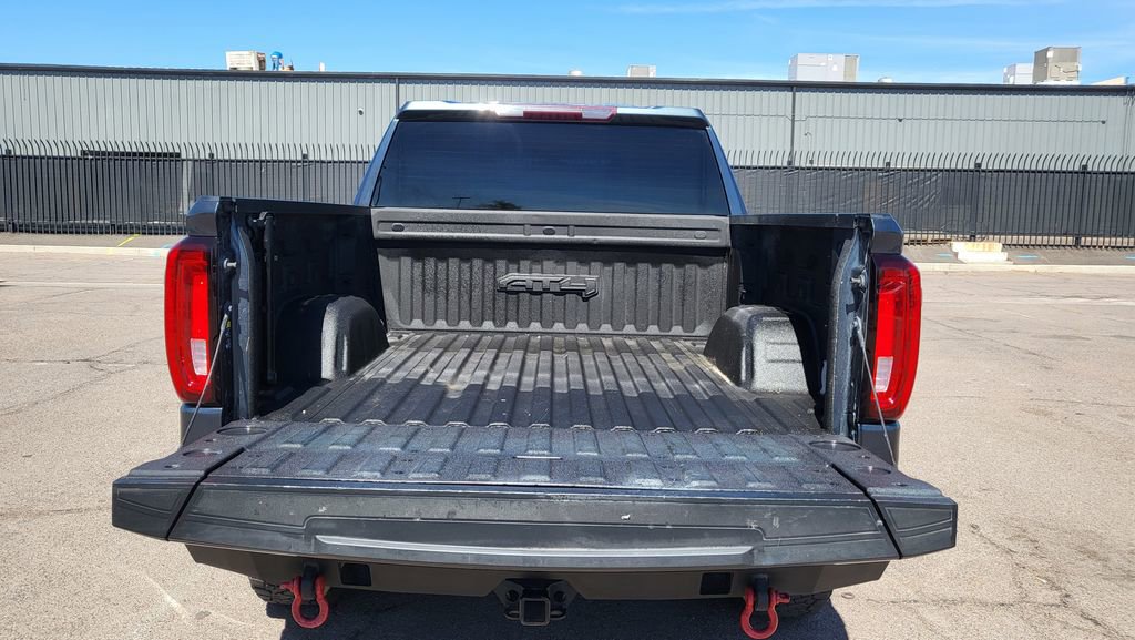 Used 2021 GMC Sierra 1500 AT4 image 11