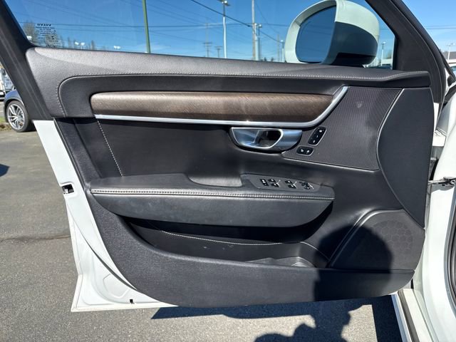 Used 2018 Volvo V90 T6 Cross Country w/ Convenience Package image 20