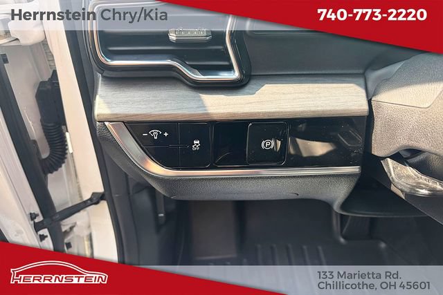 Used 2023 Kia Sportage X-Line AWD/4WD image 17