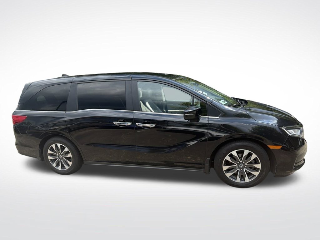Used 2022 Honda Odyssey EX-L image 2