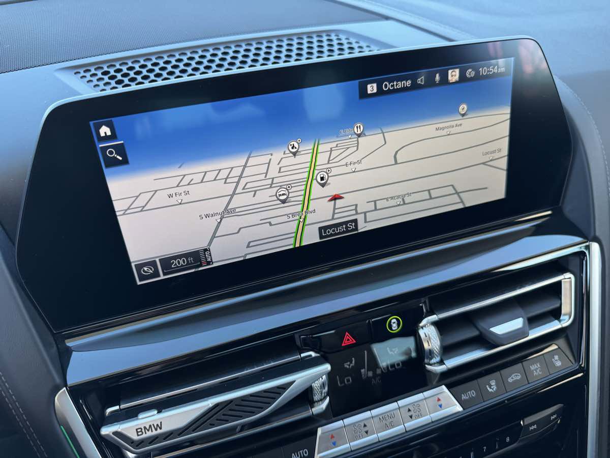 Used 2022 BMW 840i Coupe w/ Driving Assistance Package image 25