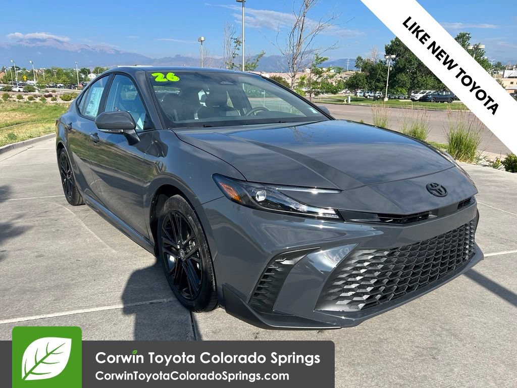 Used 2026 Toyota Camry SE FWD image 1