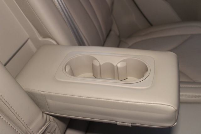 Used 2019 Lincoln MKC Select w/ Select Plus Package AWD/4WD image 15