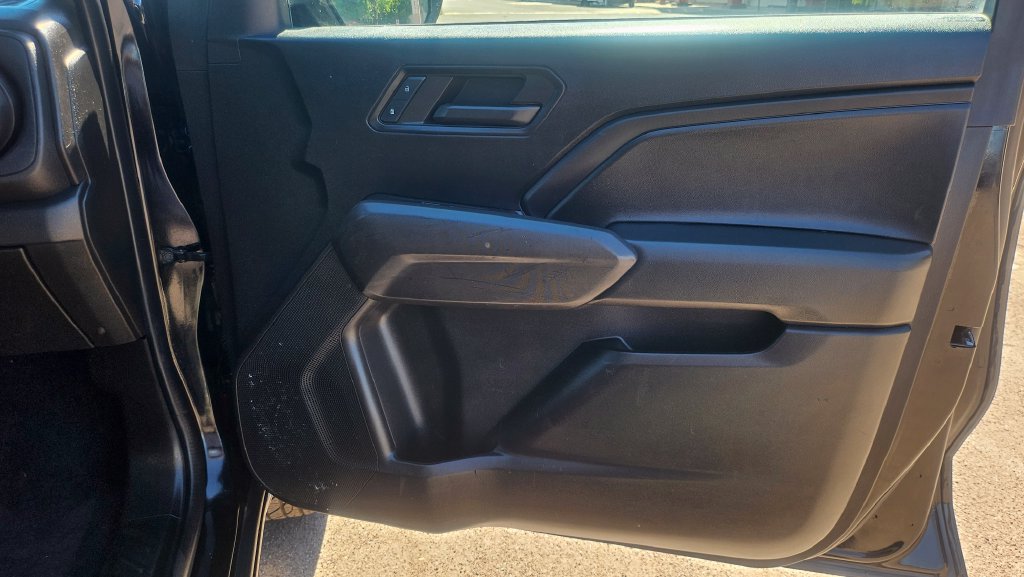 Used 2023 Chevrolet Colorado W/T RWD image 17