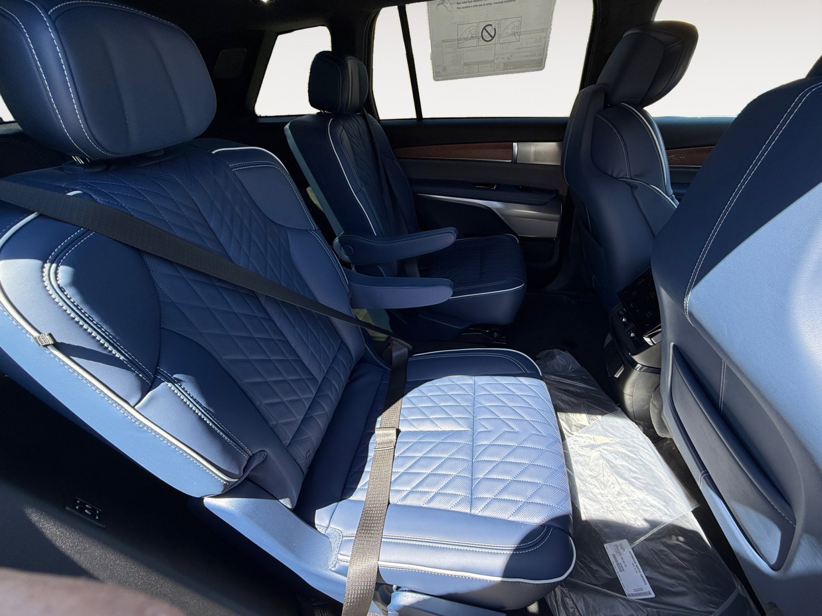 New 2026 Cadillac Vistiq Premium Luxury image 18