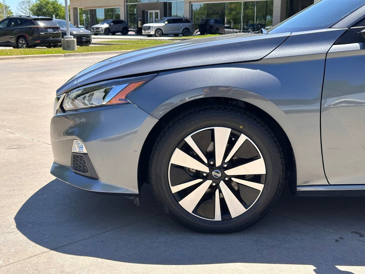 Used 2021 Nissan Altima 2.5 SV image 10