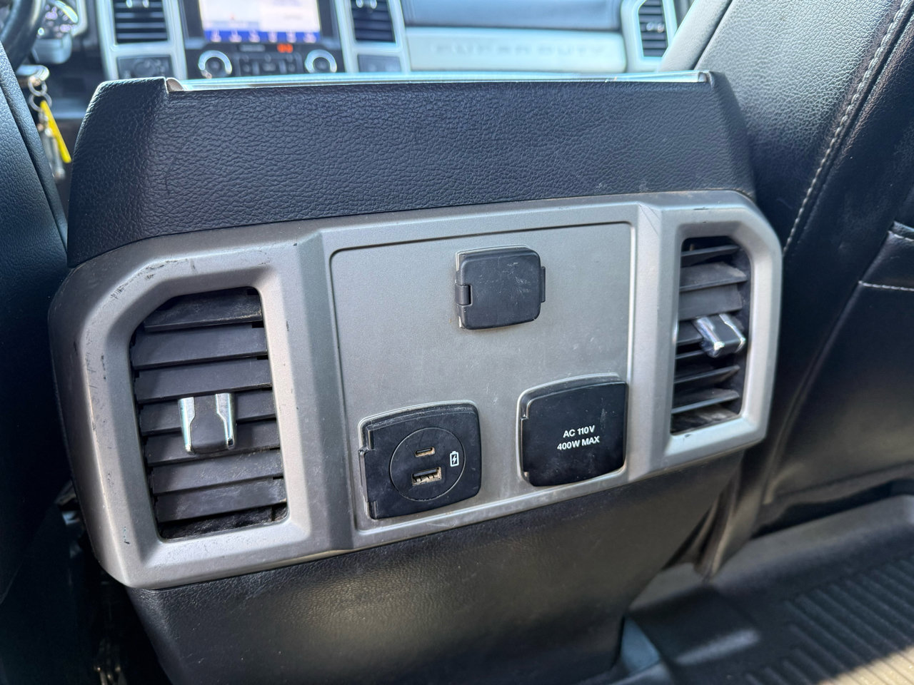 Used 2021 Ford F250 Lariat w/ Lariat Value Package image 16