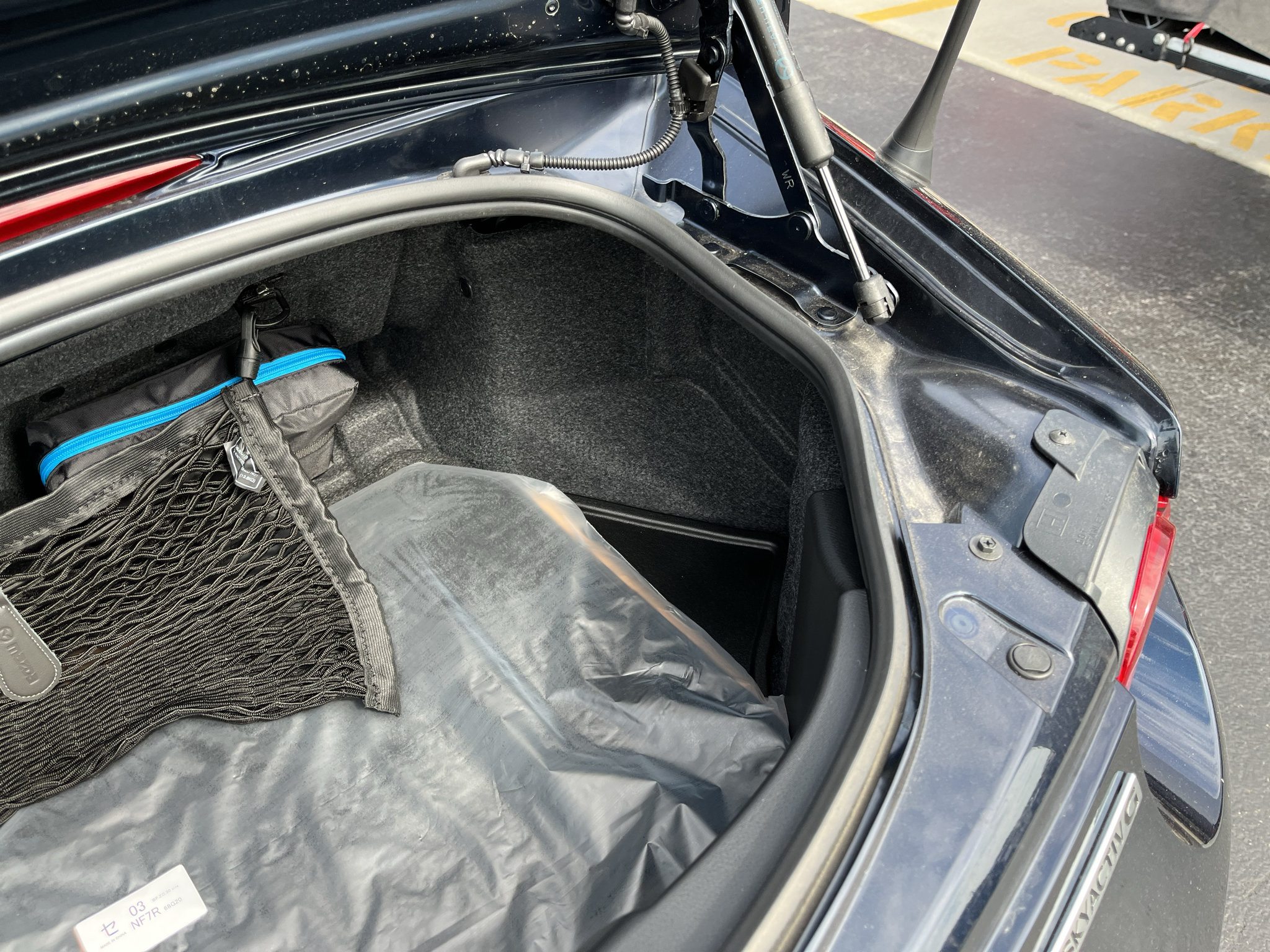 New 2026 MAZDA MX-5 Miata Club w/ Weather Package RWD image 38