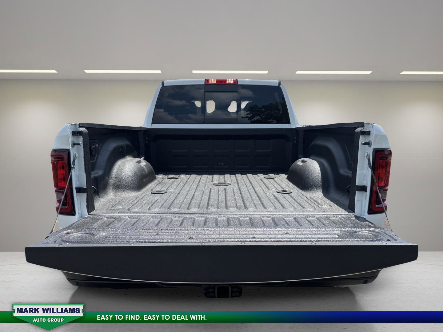 Used 2025 RAM 2500 Tradesman AWD/4WD image 28