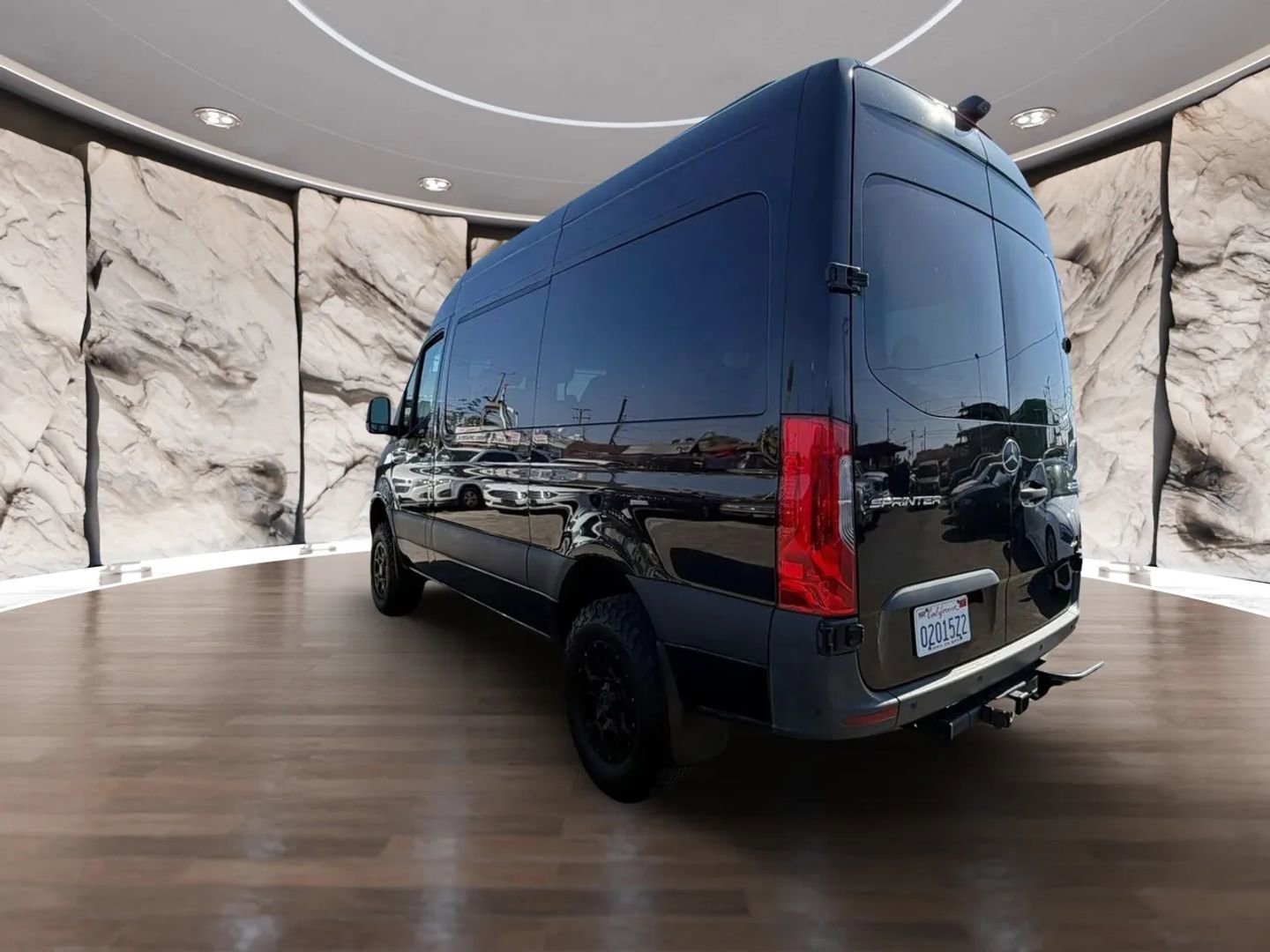 Used 2019 Mercedes-Benz Sprinter 2500 image 8