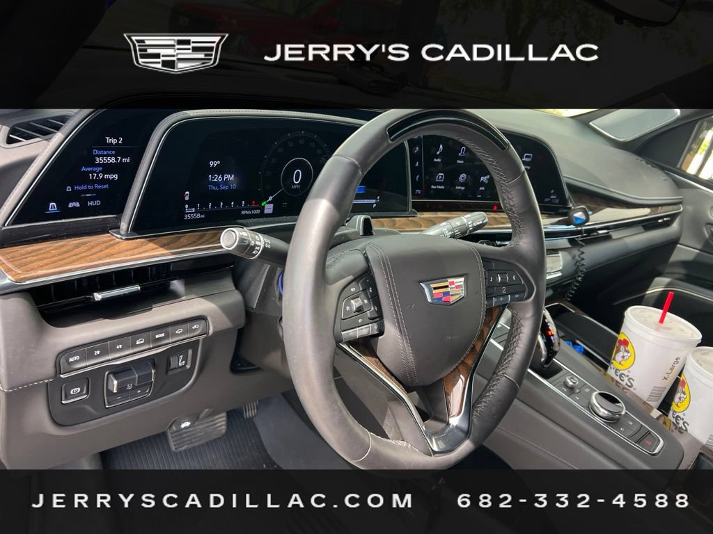 Used 2024 Cadillac Escalade Sport Platinum w/ LPO, ONYX Package AWD/4WD image 9