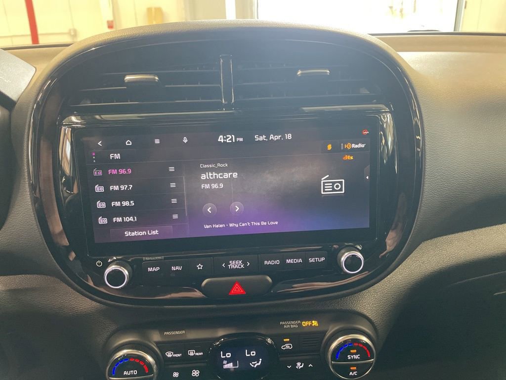 Certified 2023 Kia Soul S image 13