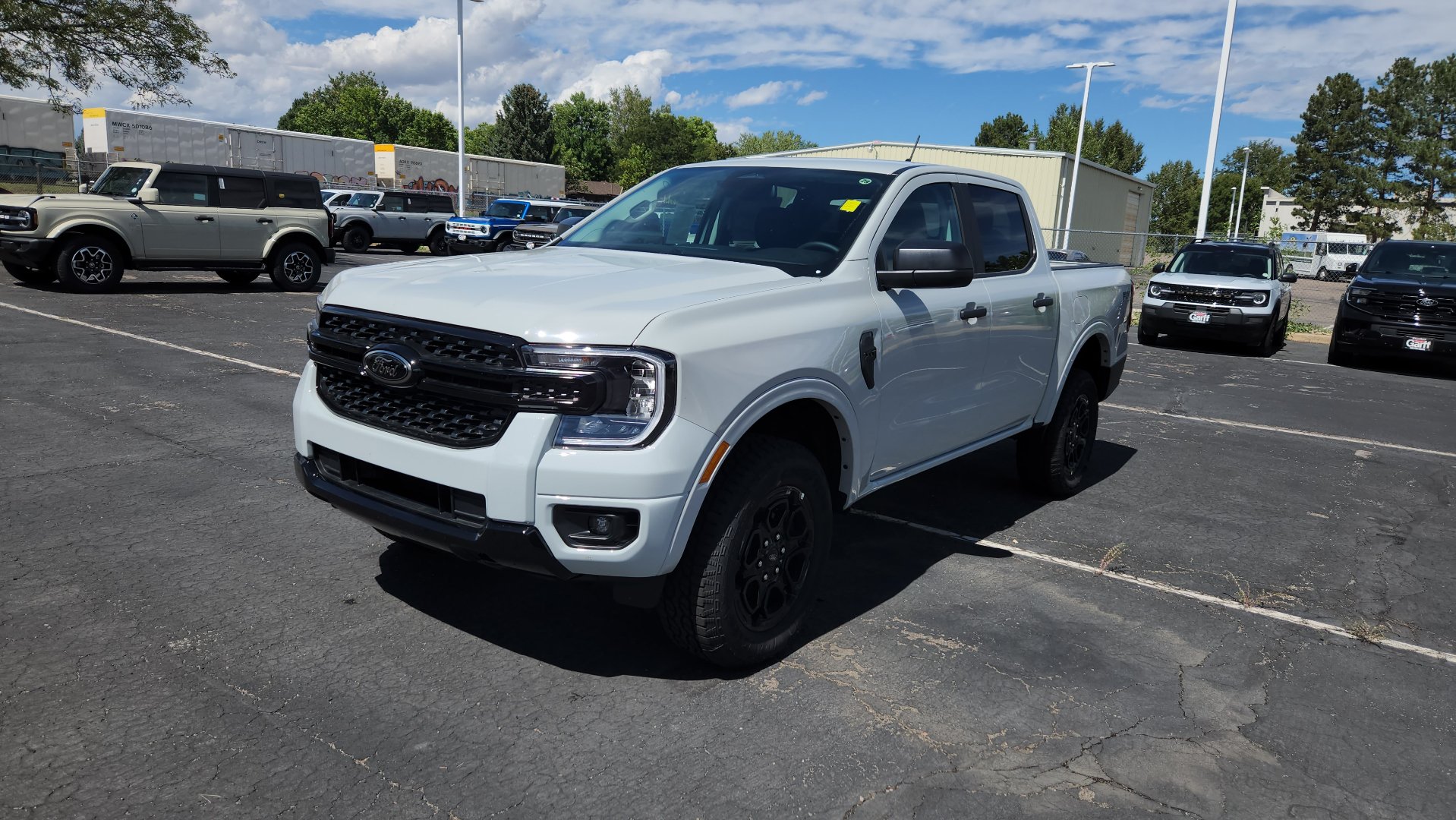 New 2026 Ford Ranger XLT w/ Equipment Group 301A High AWD/4WD image 2