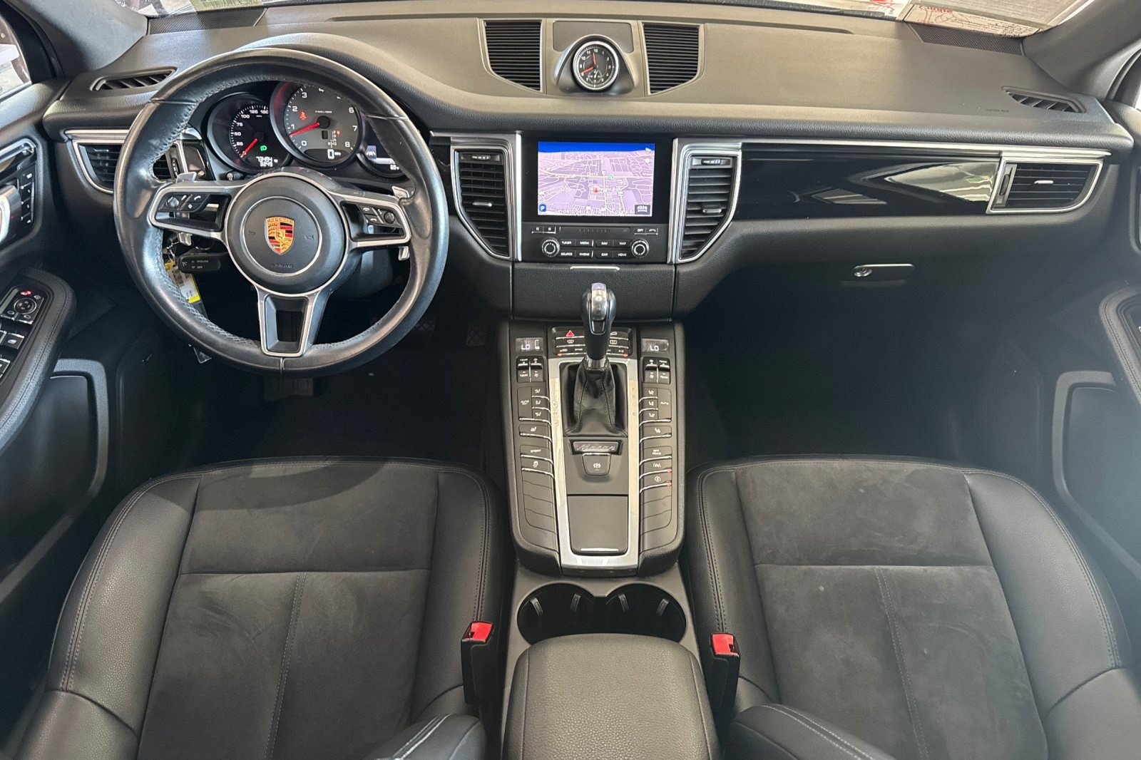 Used 2018 Porsche Macan S AWD/4WD image 15